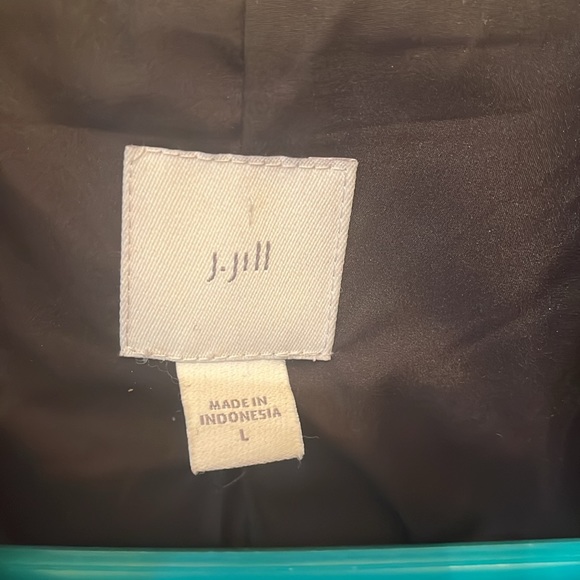 Red and black plaid coat - Picture 2 of 3